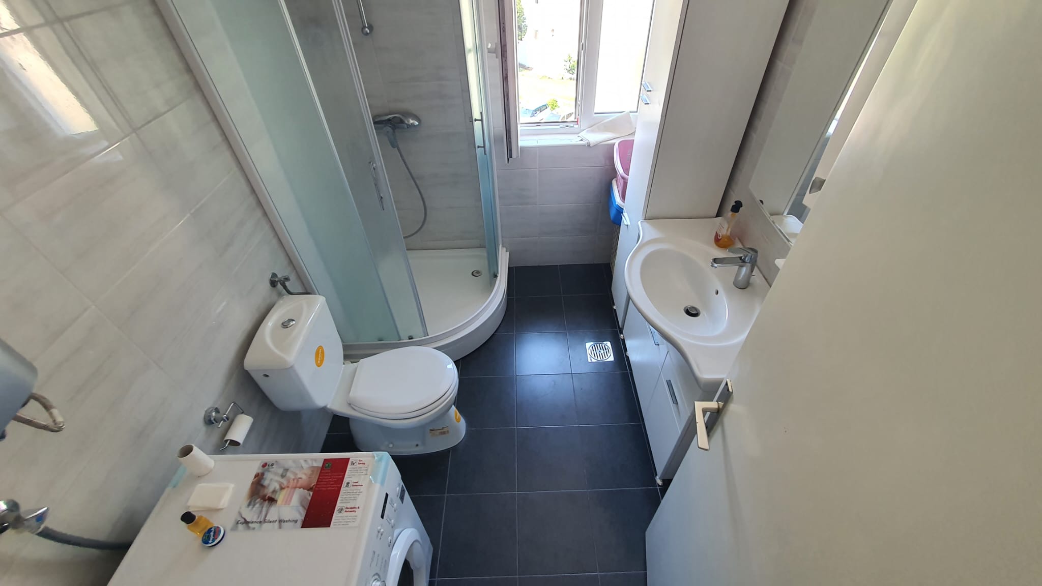 Image of Apartment - 3 Bedrooms - 1 Bathrooms for Sale in Budva-Budva-Montenegro, Image 7
